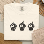 thee cupcakes CC1717 T-shirt