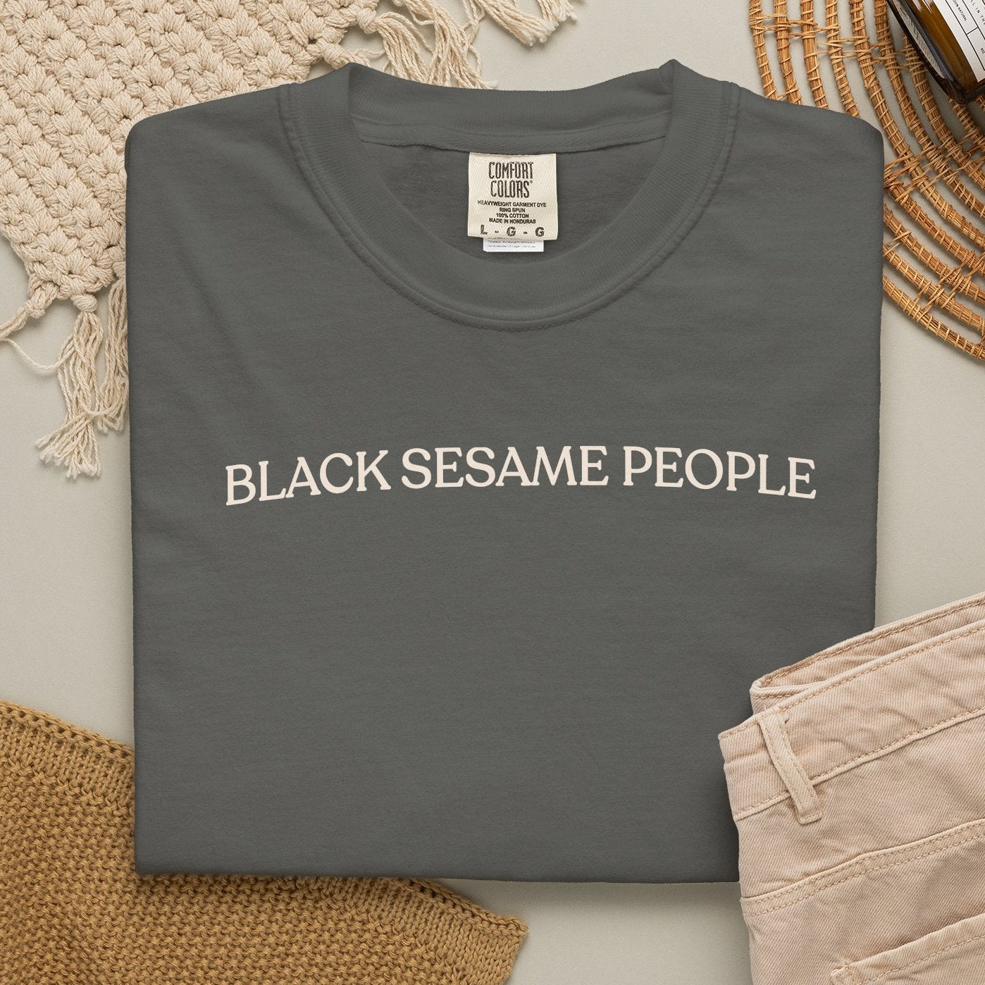 black sesame people C1717 T-shirt