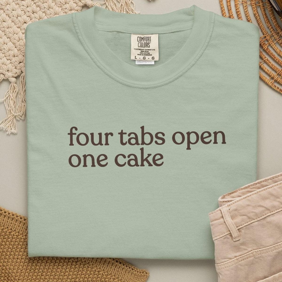 four tabs T-shirt