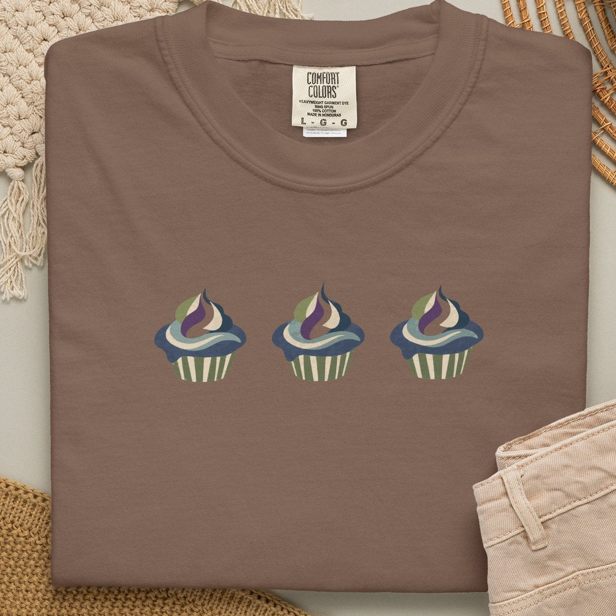 swirl cupcakes CC1717 T-shirt